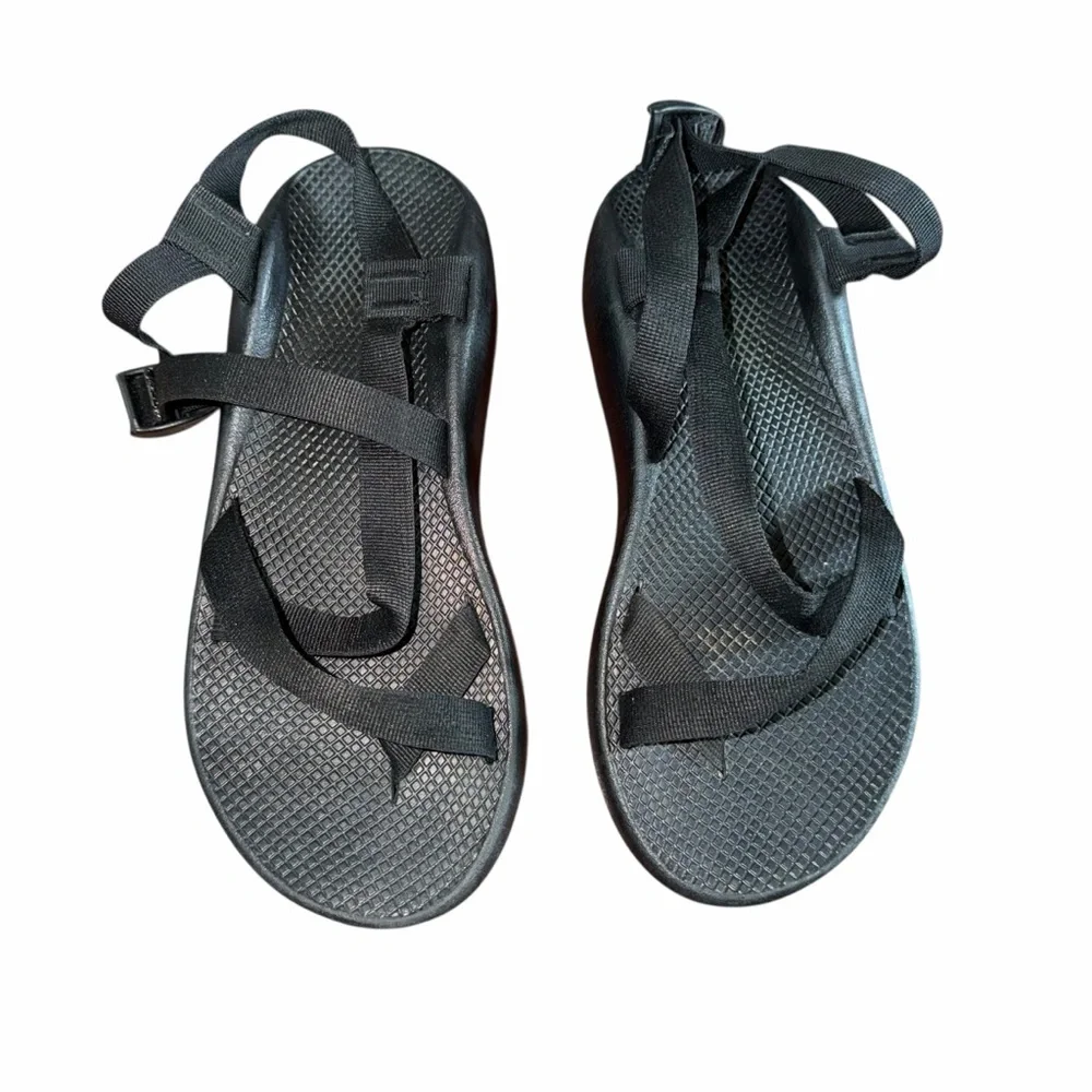 Chaco Z/2 Classic Sandals Men’s Size 11 Black Toe Loop Hiking Outdoor Sport